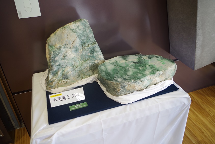 糸魚川ジオパーク　ヒスイ輝石　フォッサマグナミュージアムの展示