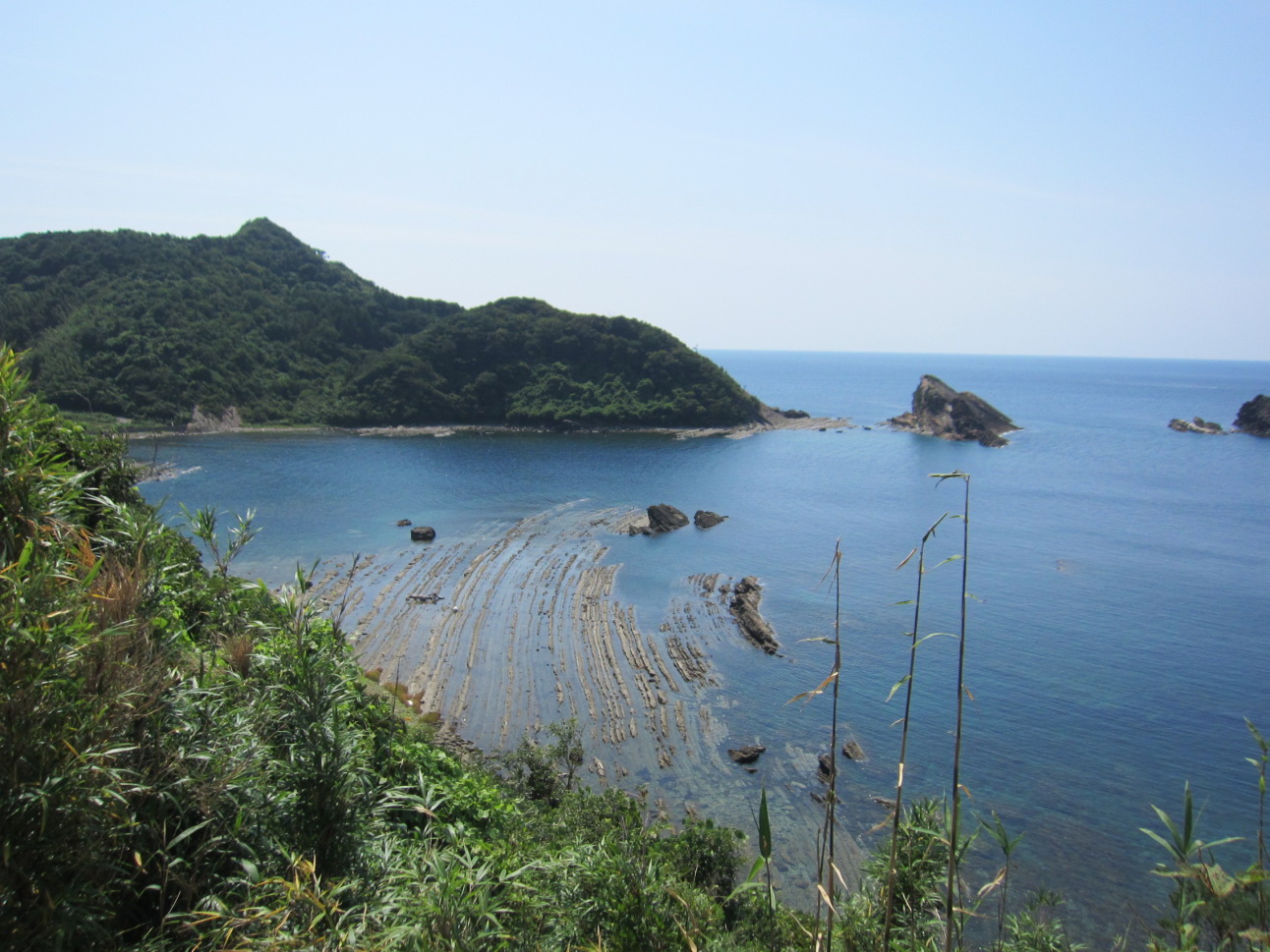 島根県日本海岸沿いの地質見学ジオサイトジオパーク_須々海海岸洗濯岩