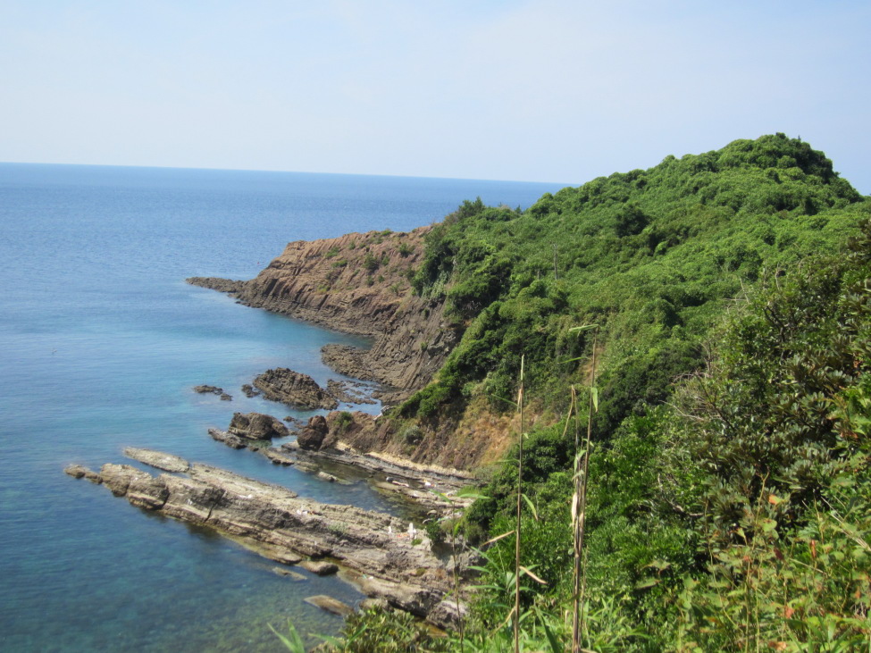 島根県日本海岸沿いの地質見学ジオサイトジオパーク_須々海海岸洗濯岩
