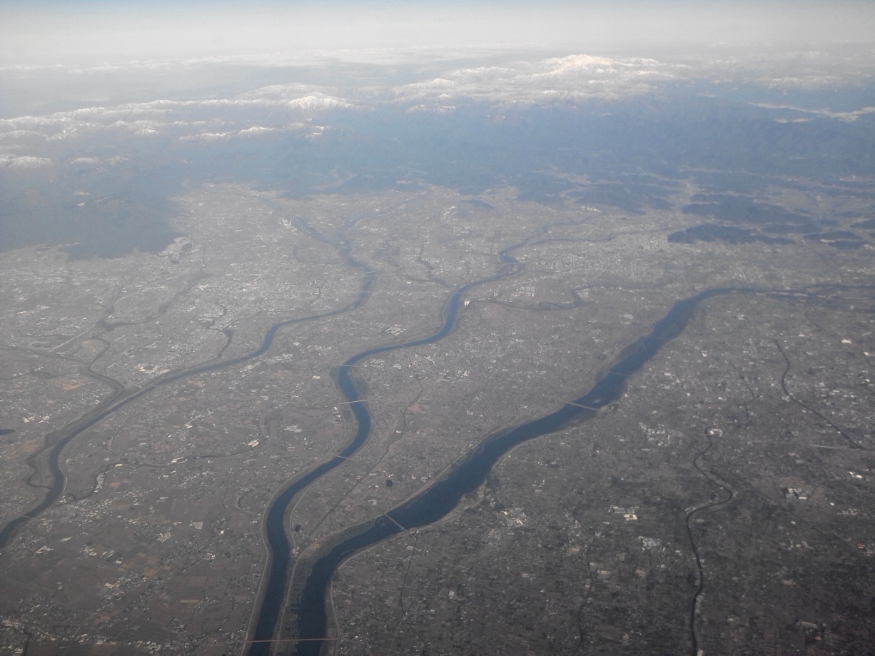 空から日本を見てみよう！羽田→熊本　濃尾平野の航空写真輪中