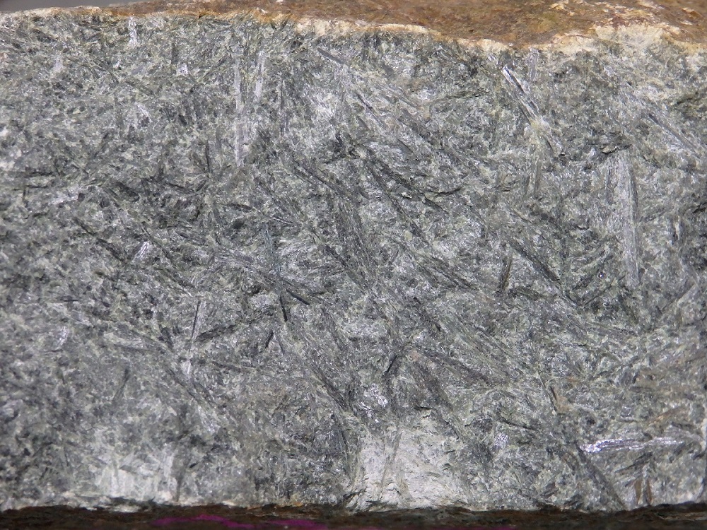 コマチアイト 南アフリカ カープファールクラトン バーバートン緑色岩帯 (Komatiite Barberton Greenstone belt, Kaapvaal craton, South Africa)