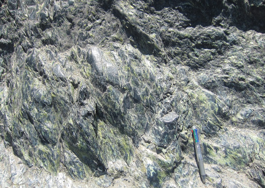 蛇紋岩の露頭
